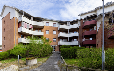 Fasad och gångväg