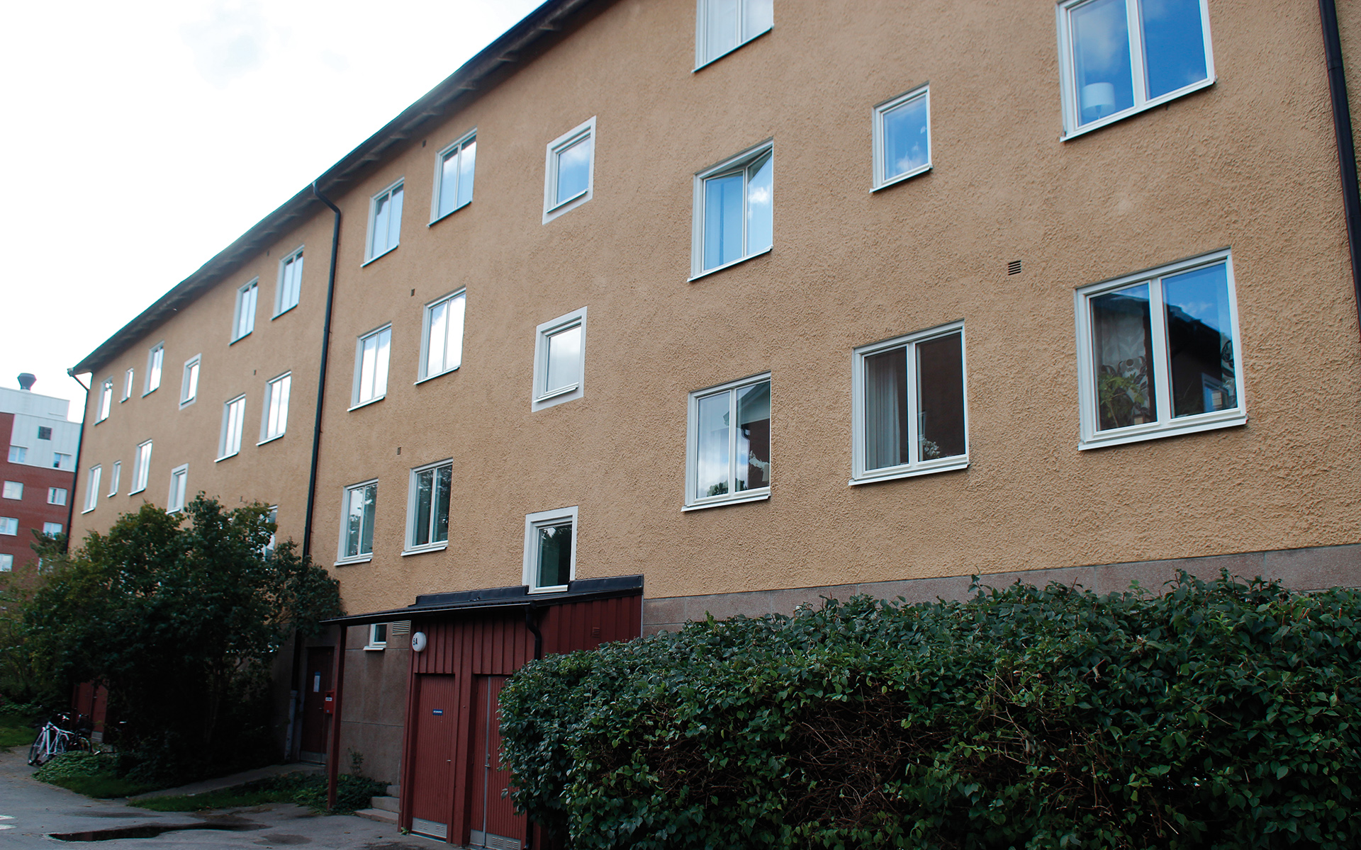 Fasad och entré