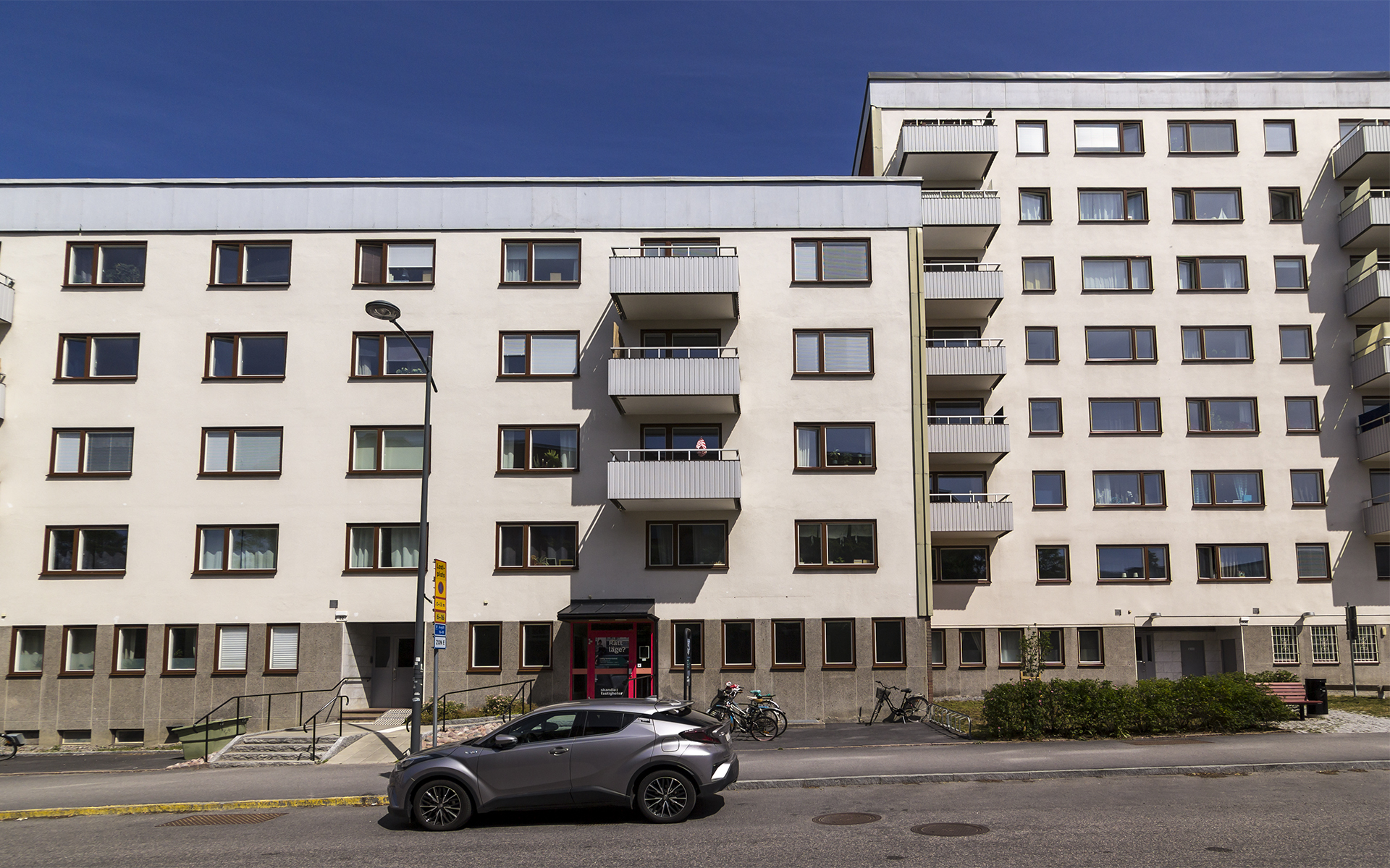 Fasad utmed gatan