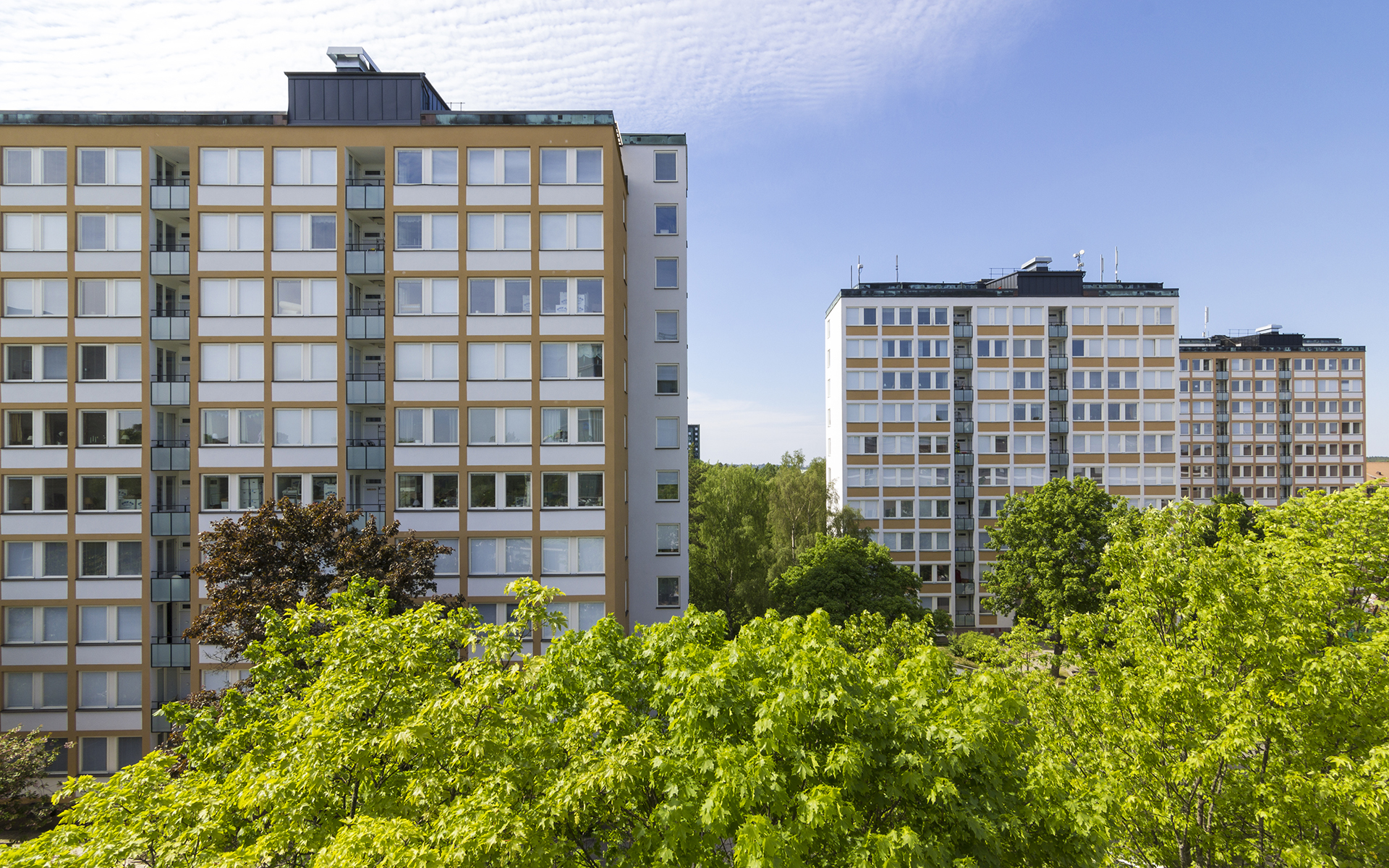 Fasader från Mörby Centrum
