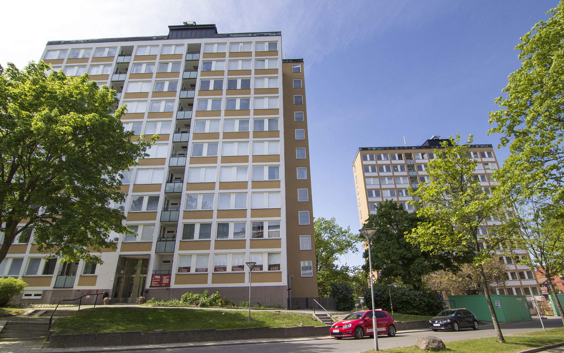 Fasader från Golfvägen