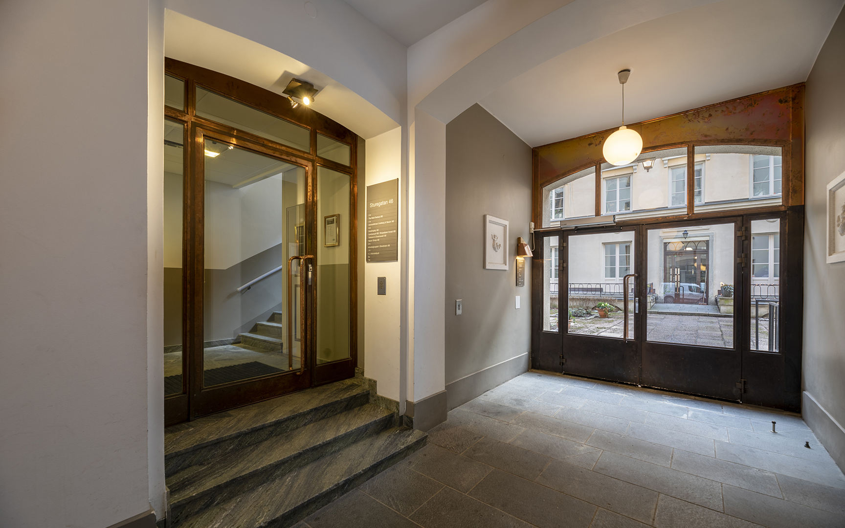 Entréhall i fastigheten