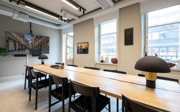 Mötesrum (bild från liknande lokal)